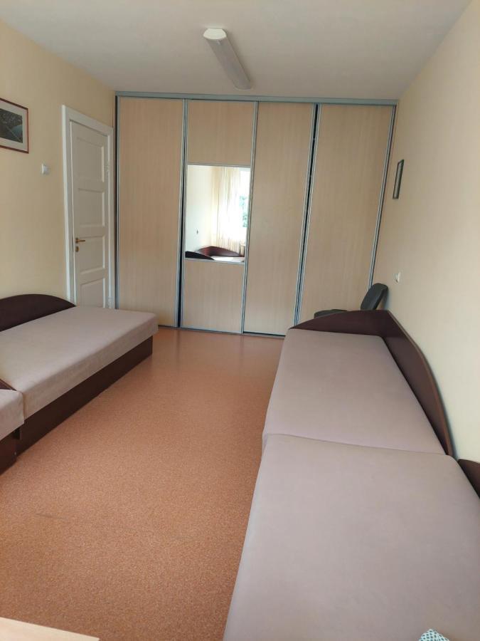 Hostel "Veiklus Rietavas" Apgyvendinimas Zewnętrze zdjęcie