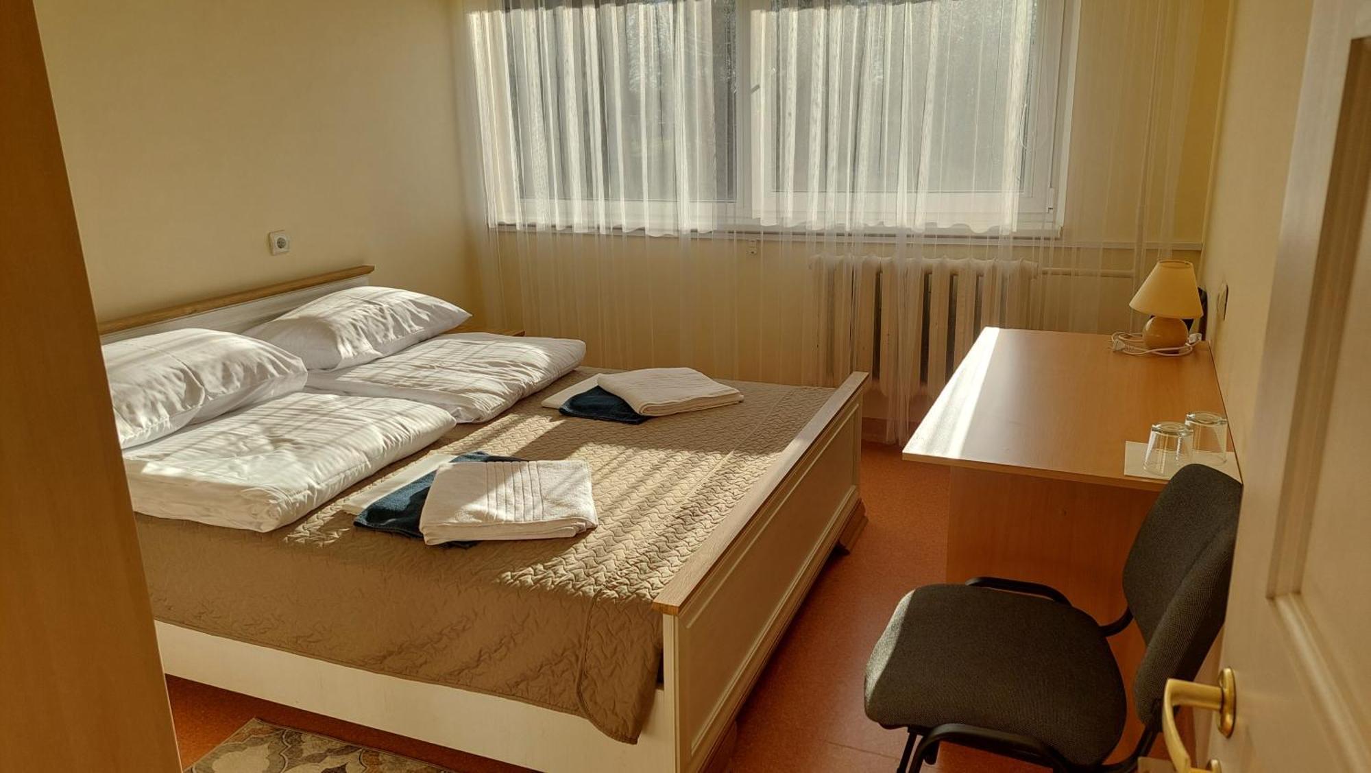 Hostel "Veiklus Rietavas" Apgyvendinimas Zewnętrze zdjęcie